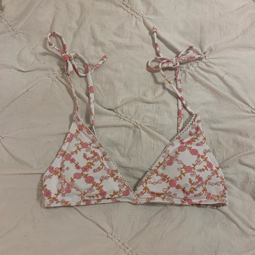 Cotton on body bikini top